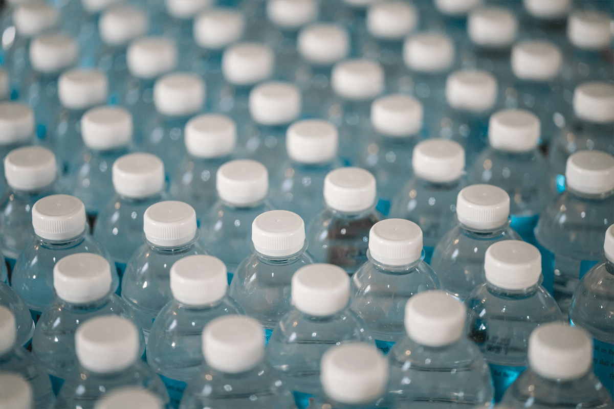 Acqua minerale light e claim sulle acque relativi al sodio?