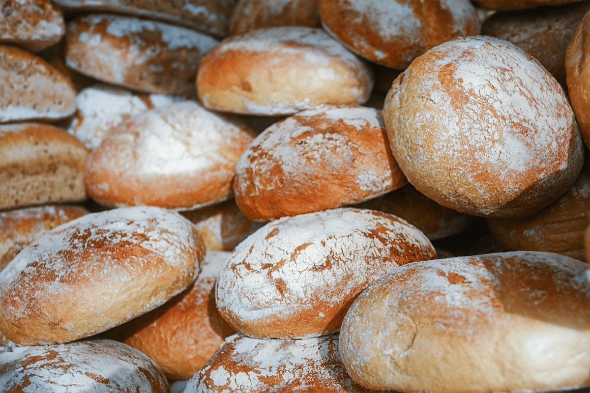 Pane surgelato e dorato sul punto vendita, quali limiti?